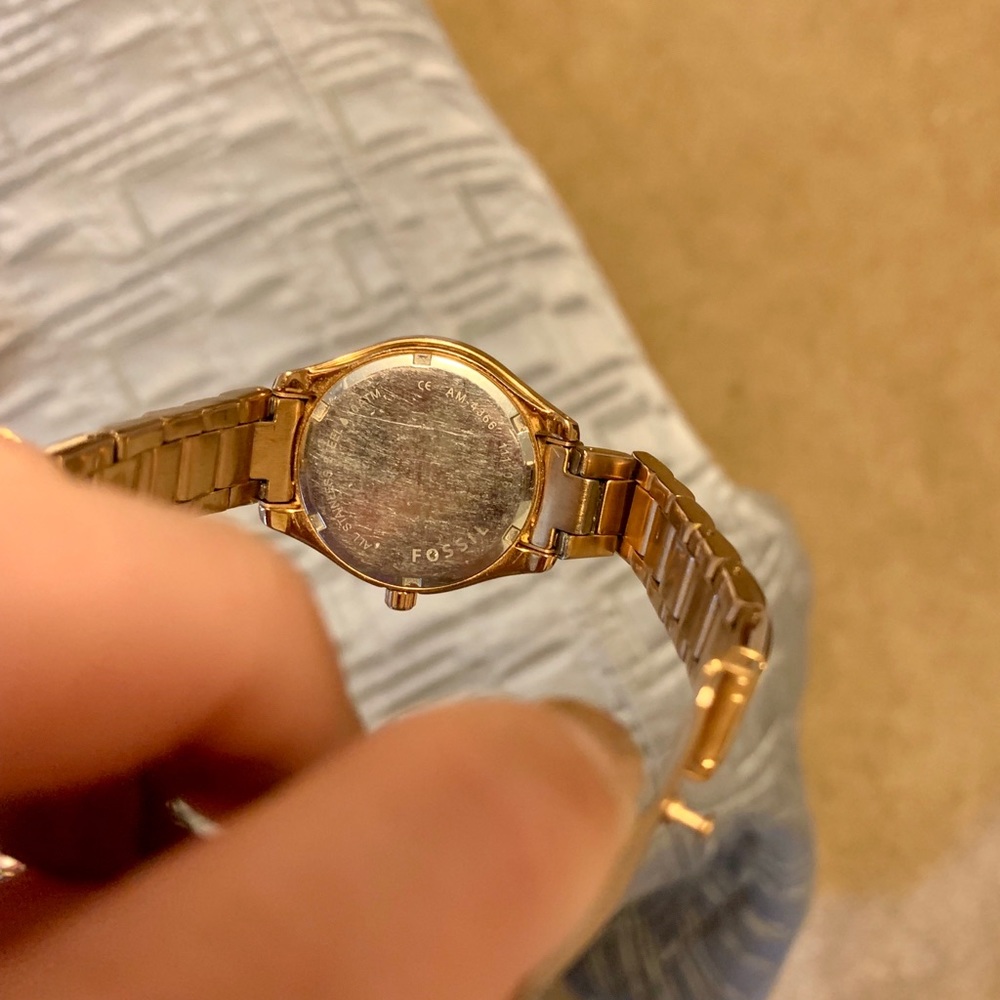 Women’s fossil watch - Picture 3 of 5